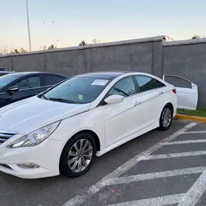 Hyundai Sonata, 2014