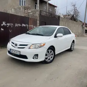 Toyota Corolla, 2012