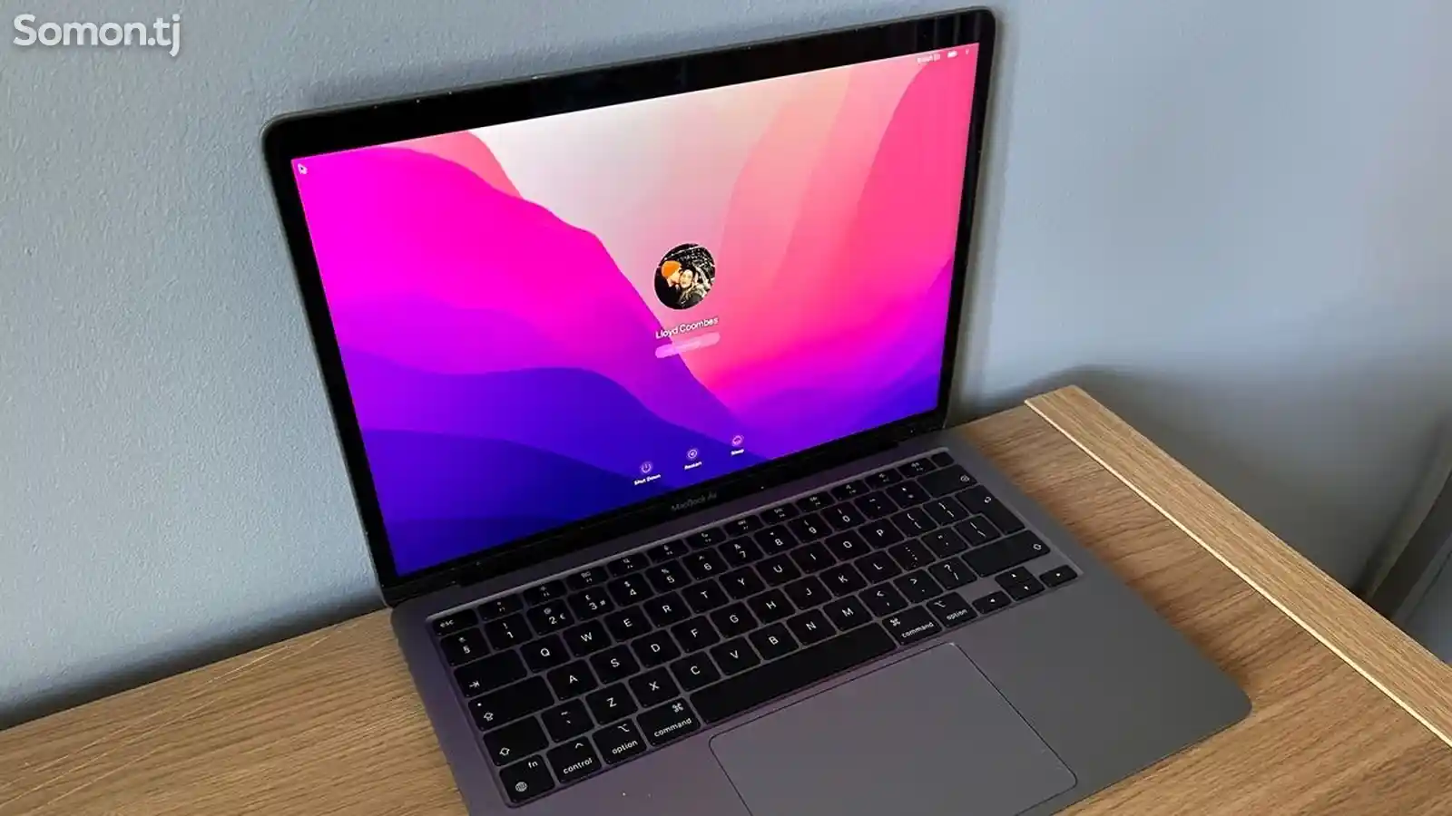 Ноутбук MacBook air M1-1