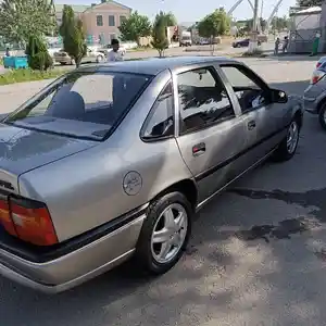 Opel Vectra A, 1993