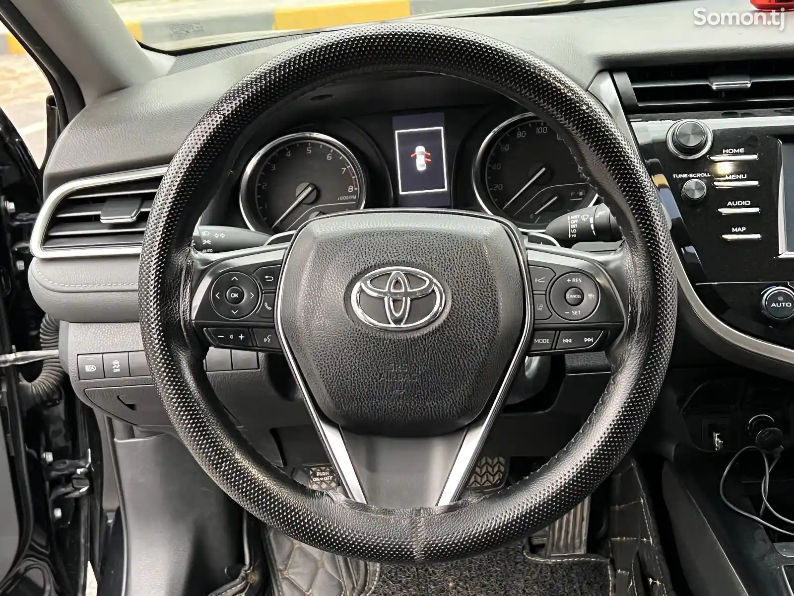 Toyota Camry, 2019-11