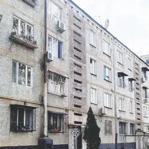 3-комн. квартира, 4 этаж, 69 м², 1 мкр 19 дом