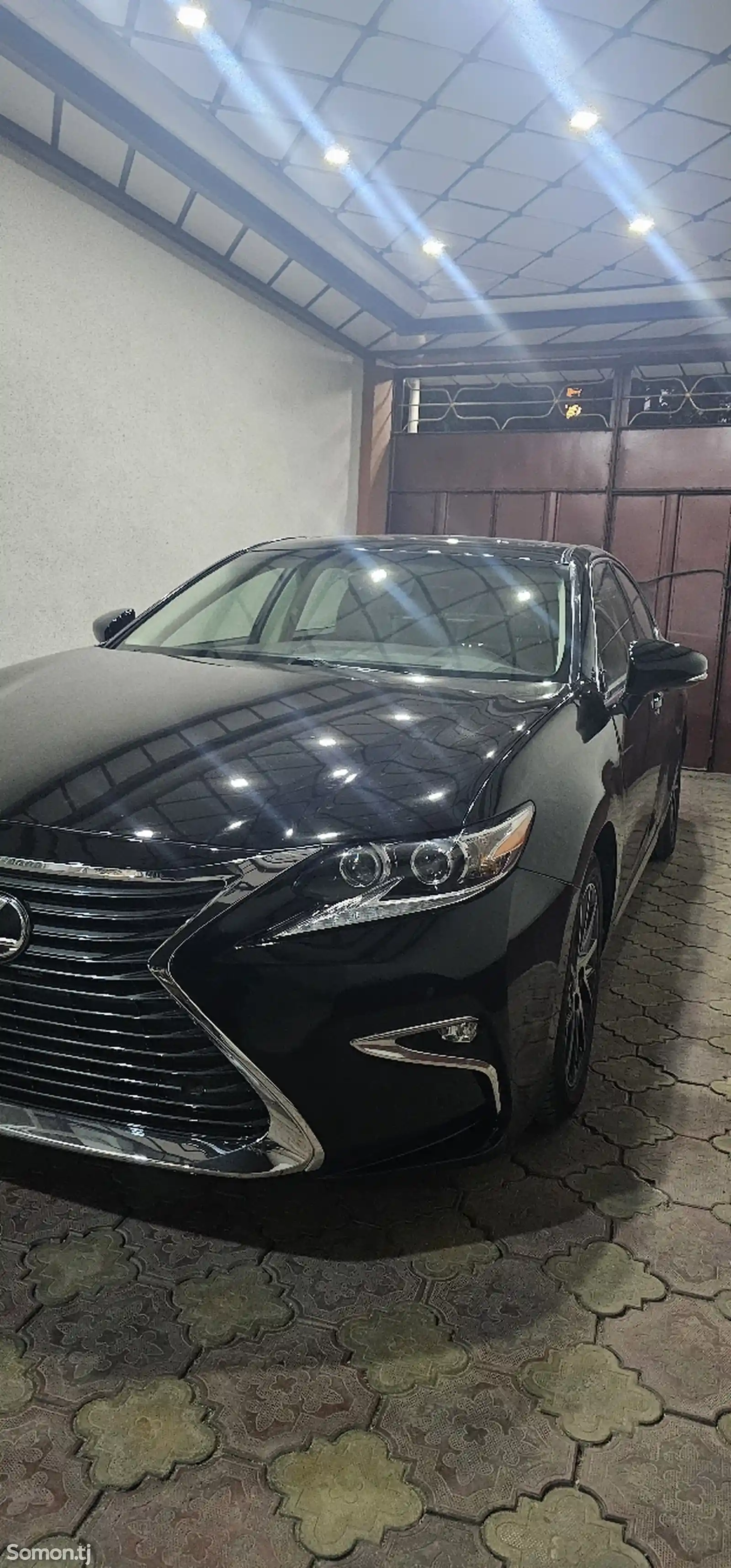 Lexus ES series, 2017-2