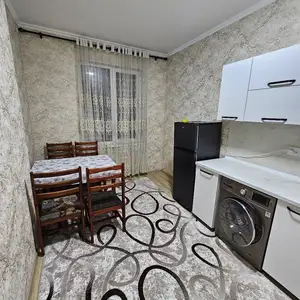 2-комн. квартира, 6 этаж, 50м², Автовагзал