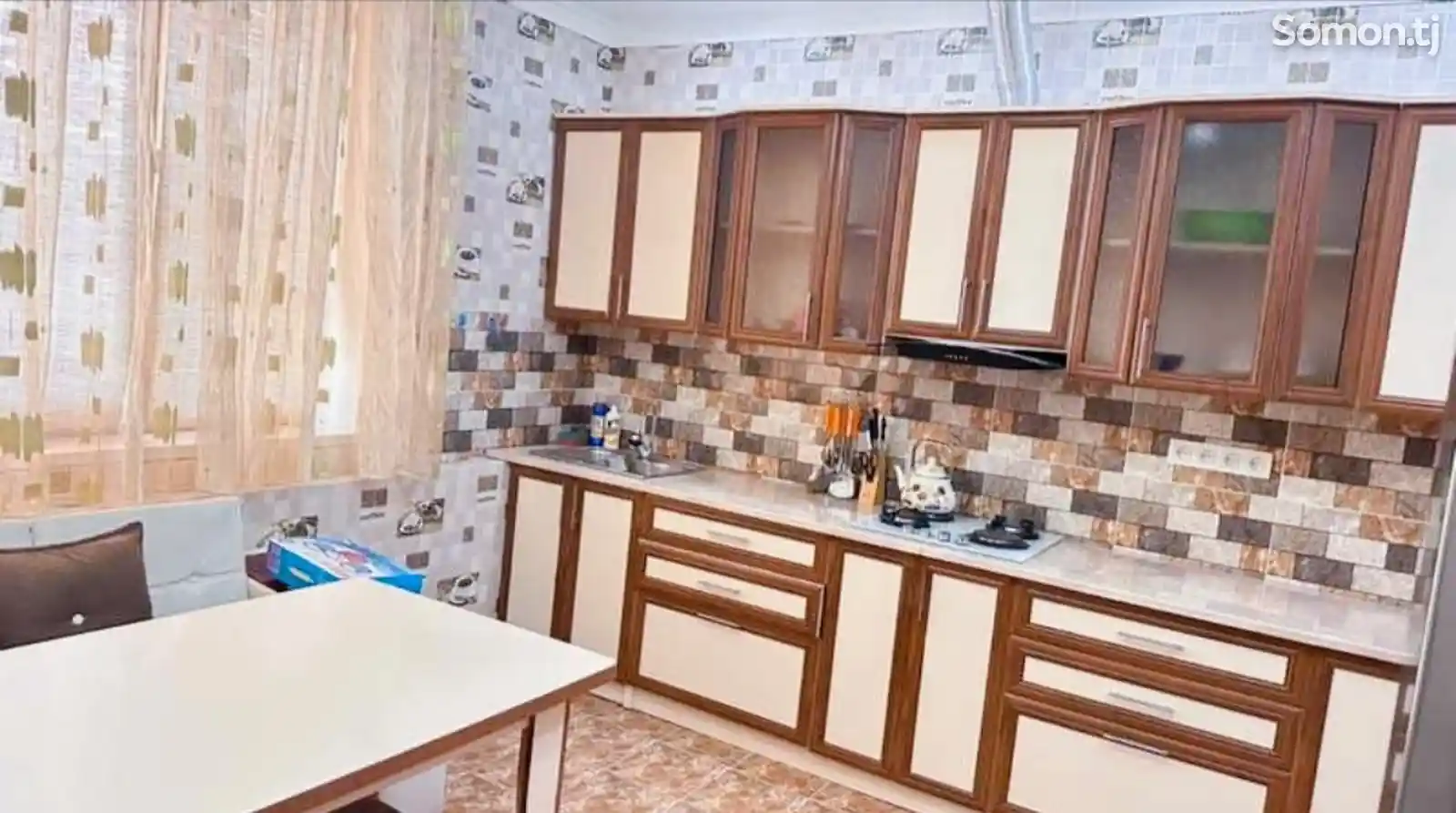 4-комн. квартира, 5 этаж, 130м², Исмоили Сомони-6