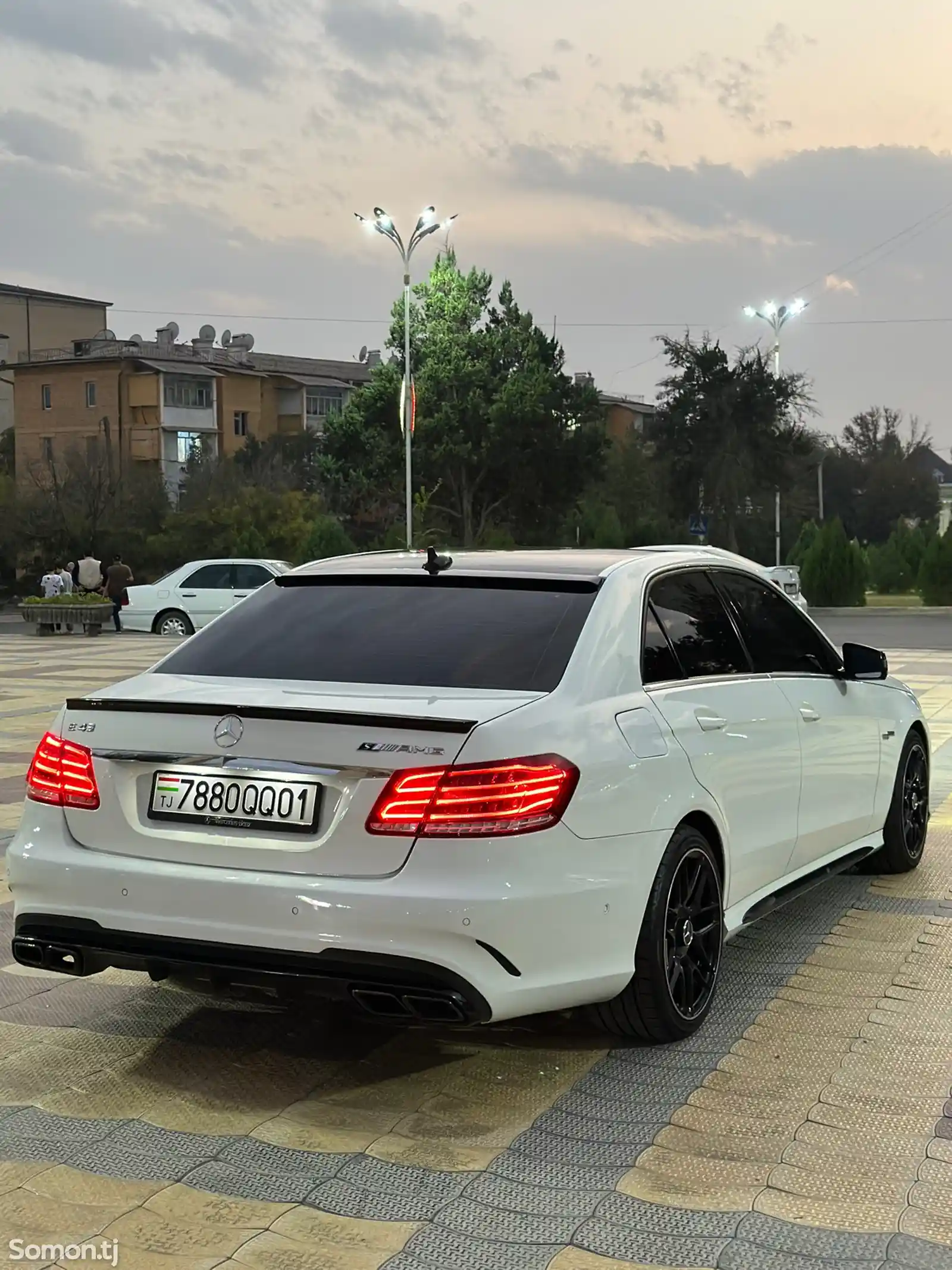 Mercedes-Benz E class, 2014-8