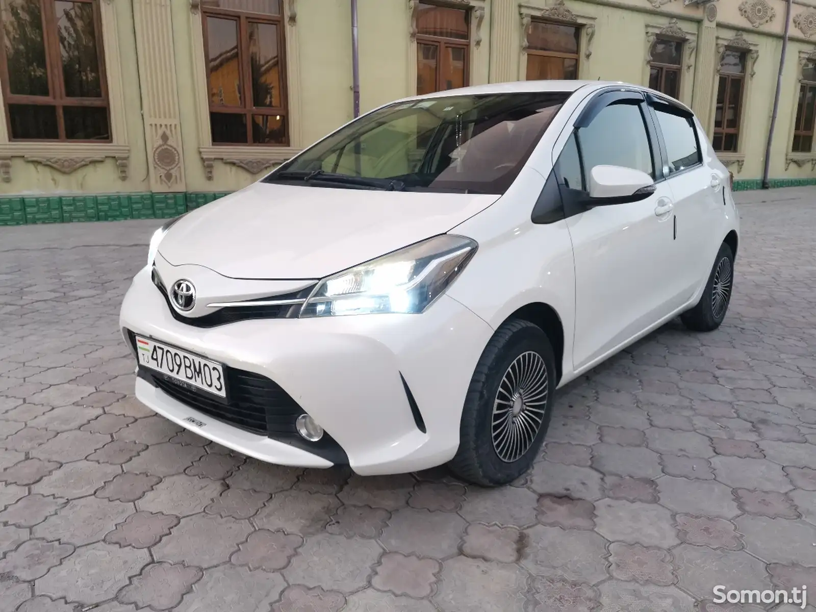 Toyota Vitz, 2015-2