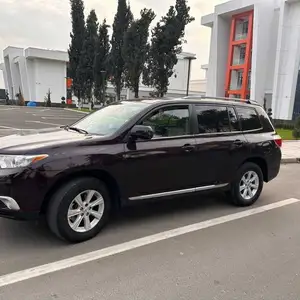 Toyota Highlander, 2011