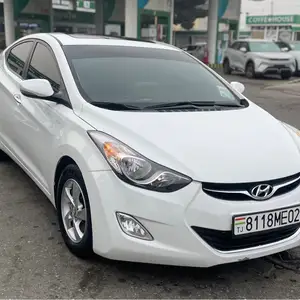 Hyundai Avante, 2011