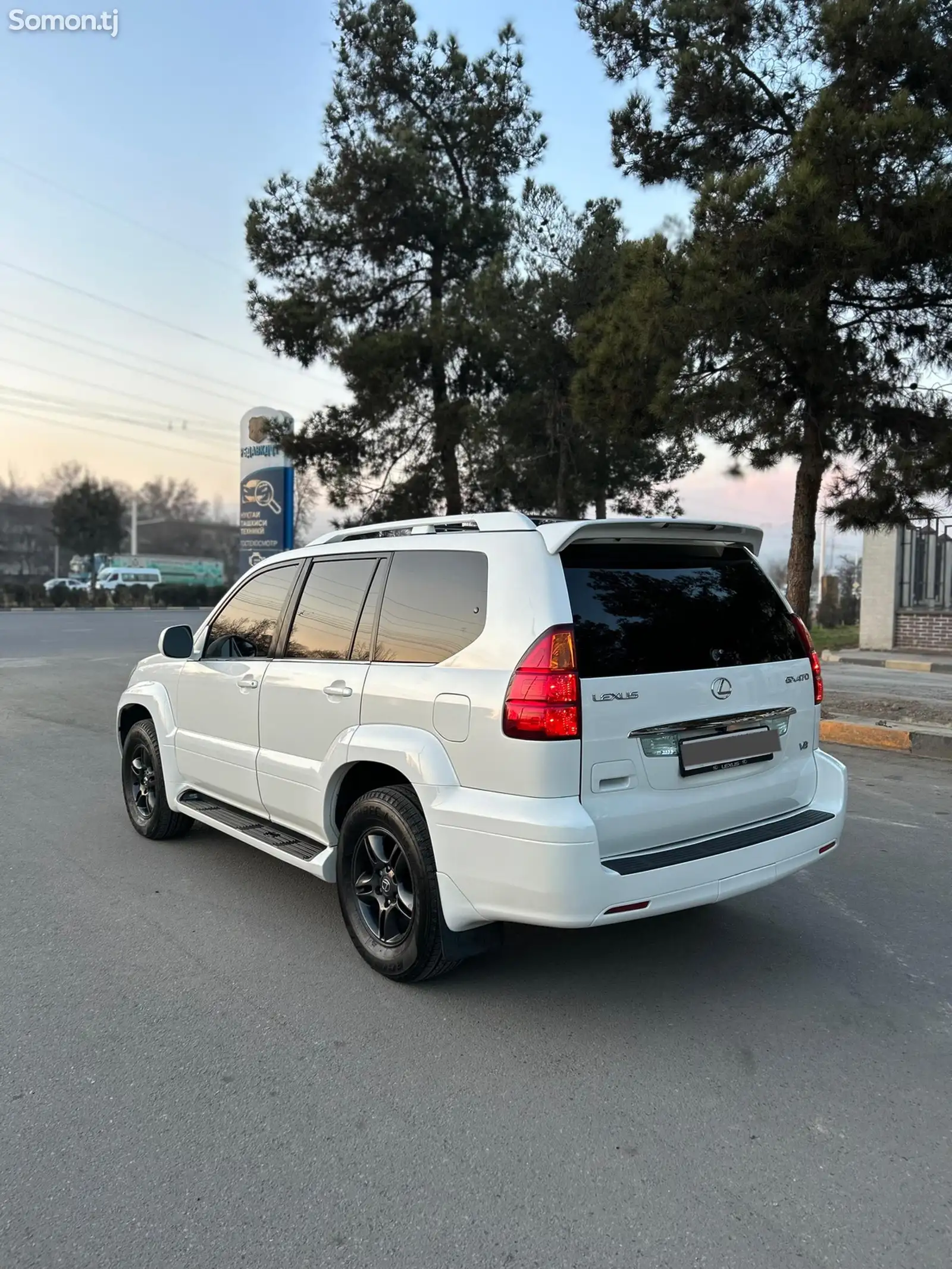 Lexus GX series, 2006-2