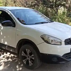 Nissan Qashqai+2, 2011