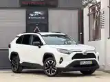 Toyota RAV 4, 2020-3