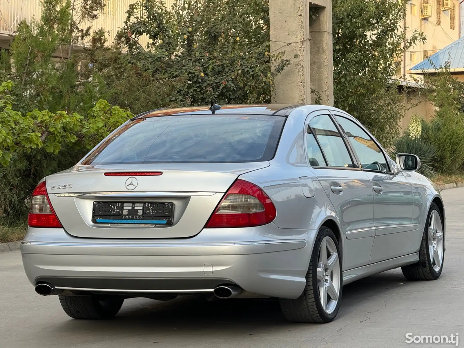 Mercedes-Benz E class, 2009-8