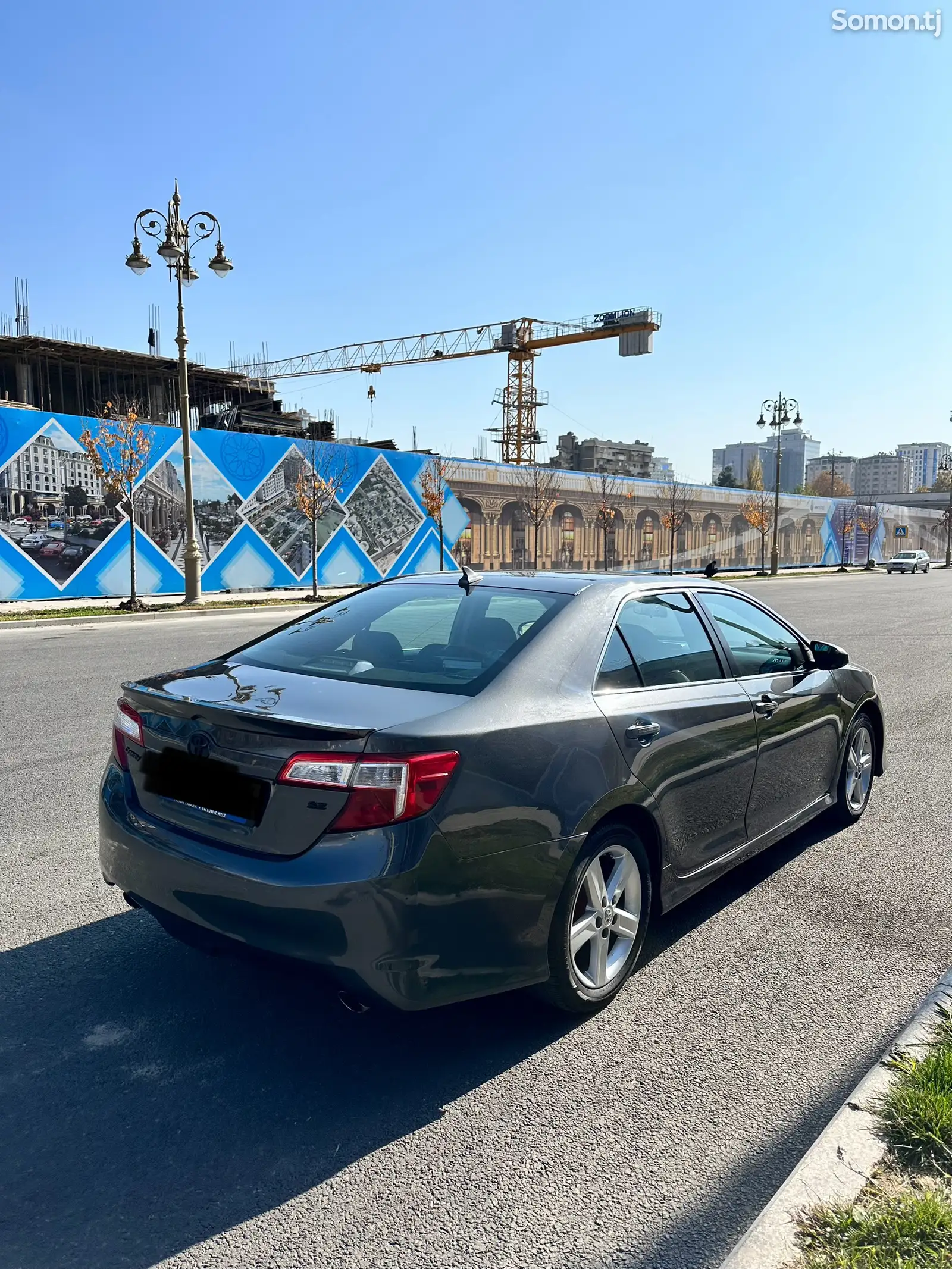 Toyota Camry, 2012-1