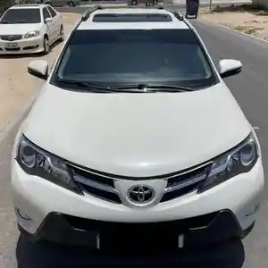 Toyota RAV 4, 2015