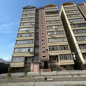 3-комн. квартира, 8 этаж, 84 м², 34 мкр