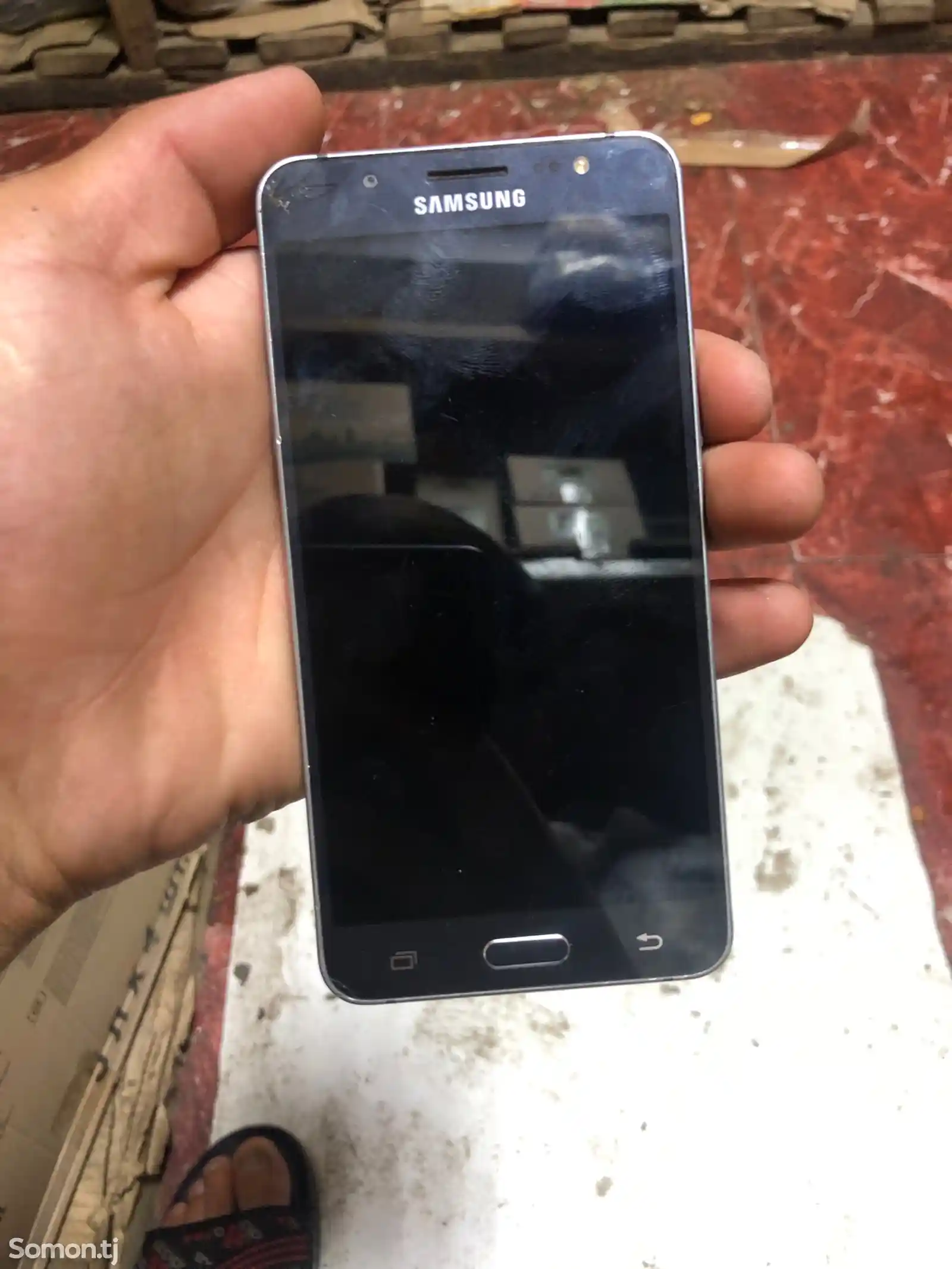 Samsung Galaxy J5-7