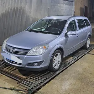 Opel Astra H, 2008