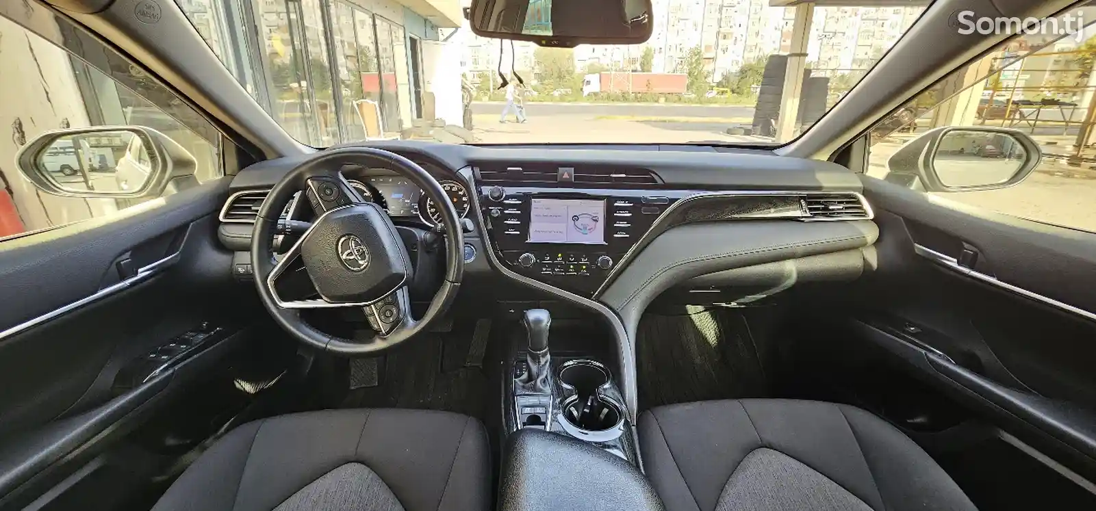 Toyota Camry, 2019-3