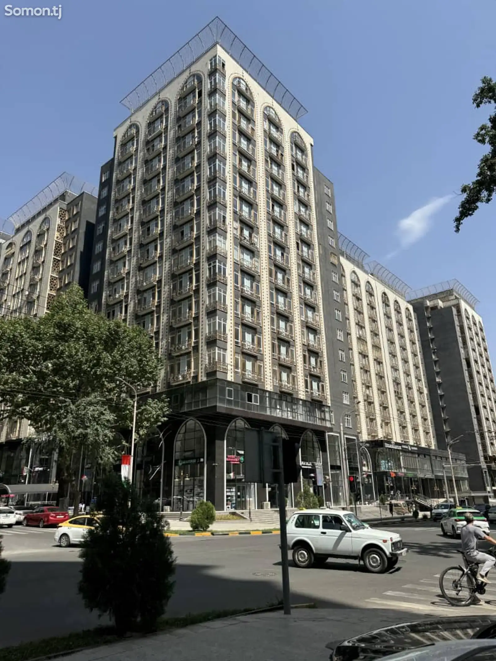 2-комн. квартира, 12 этаж, 67 м², Сомони-1