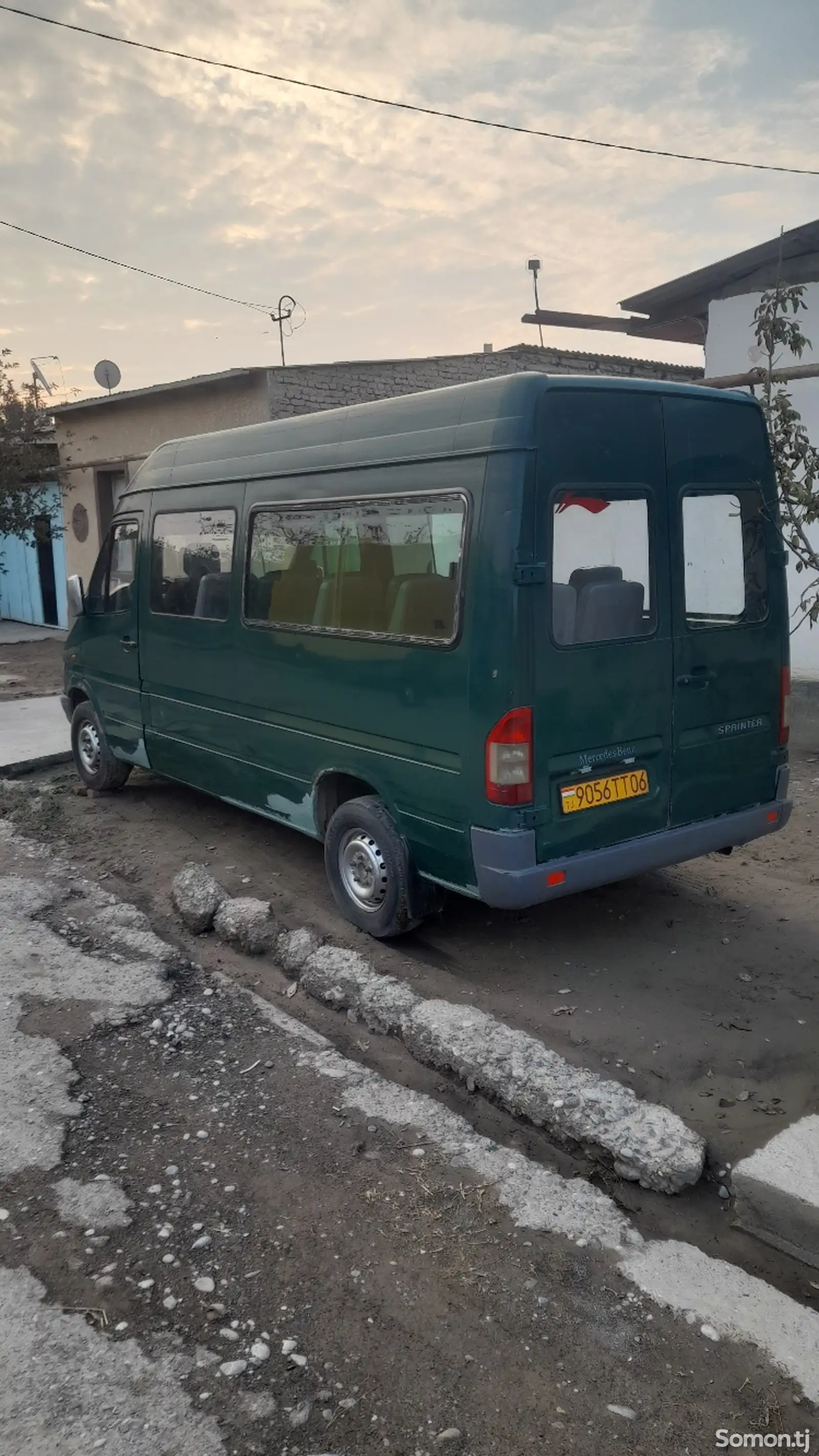 Микроавтобус Mercedes-Benz Sprinter, 1999-2