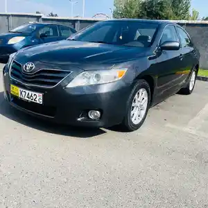 Toyota Camry, 2011