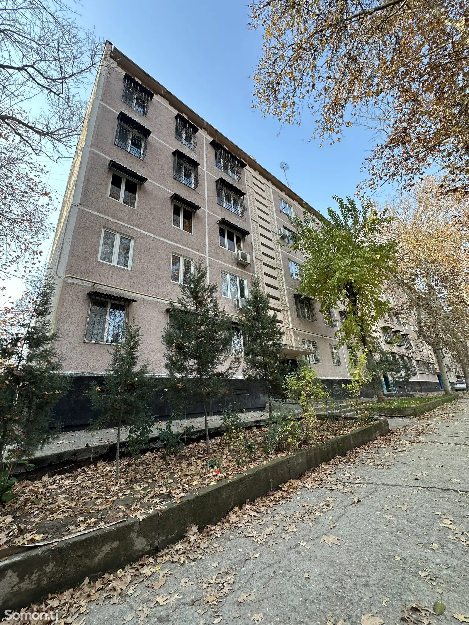 4-комн. квартира, 2 этаж, 90 м², Сино-1