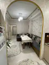 2-комн. квартира, 5 этаж, 60м², 102 мкр-6