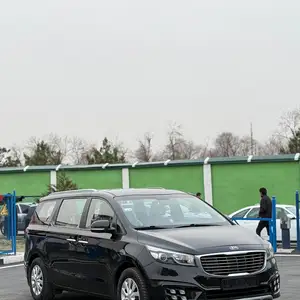 Kia Carnival, 2015