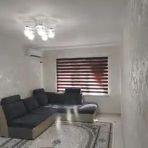 2-комн. квартира, 2 этаж, 60м², Автовокзал Рохи мегафон