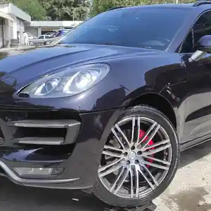 Porsche Macan, 2016