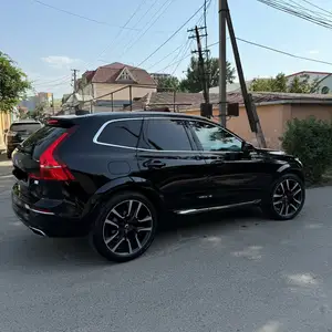 Volvo XC60, 2021