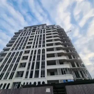 3-комн. квартира, 5 этаж, 130 м², 20 мкр