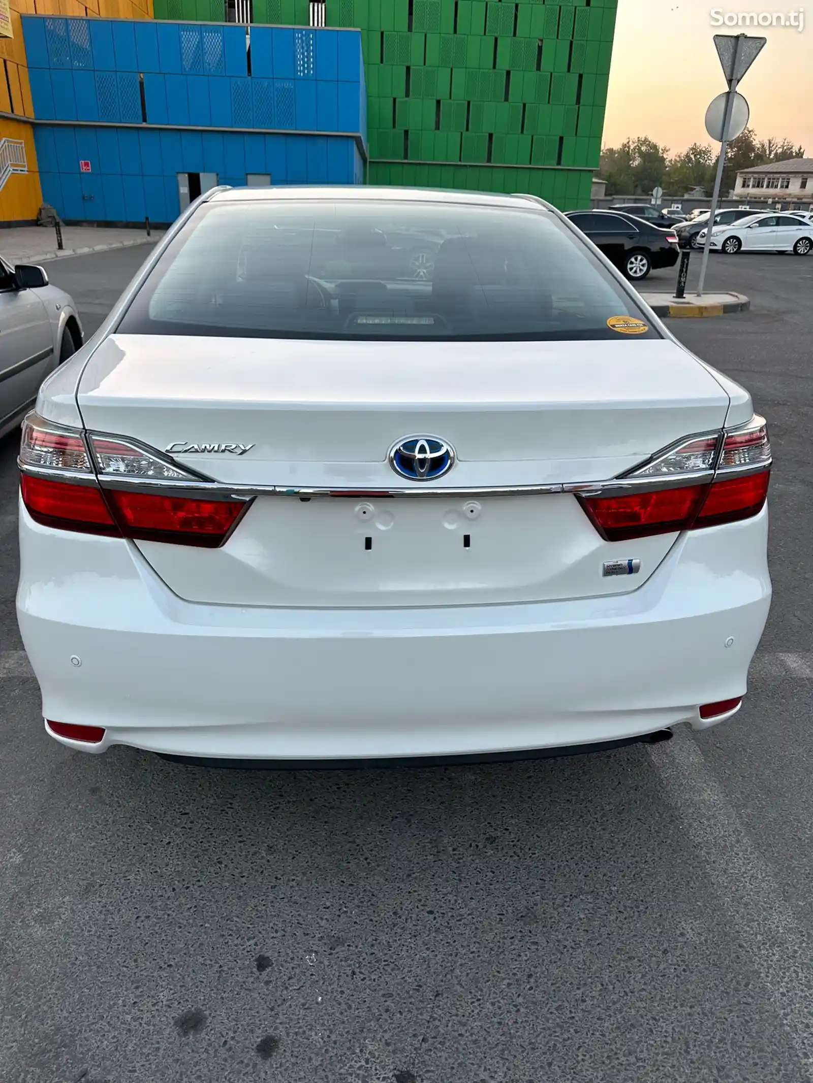 Toyota Camry, 2015-3