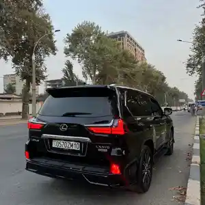 Lexus LX series, 2018