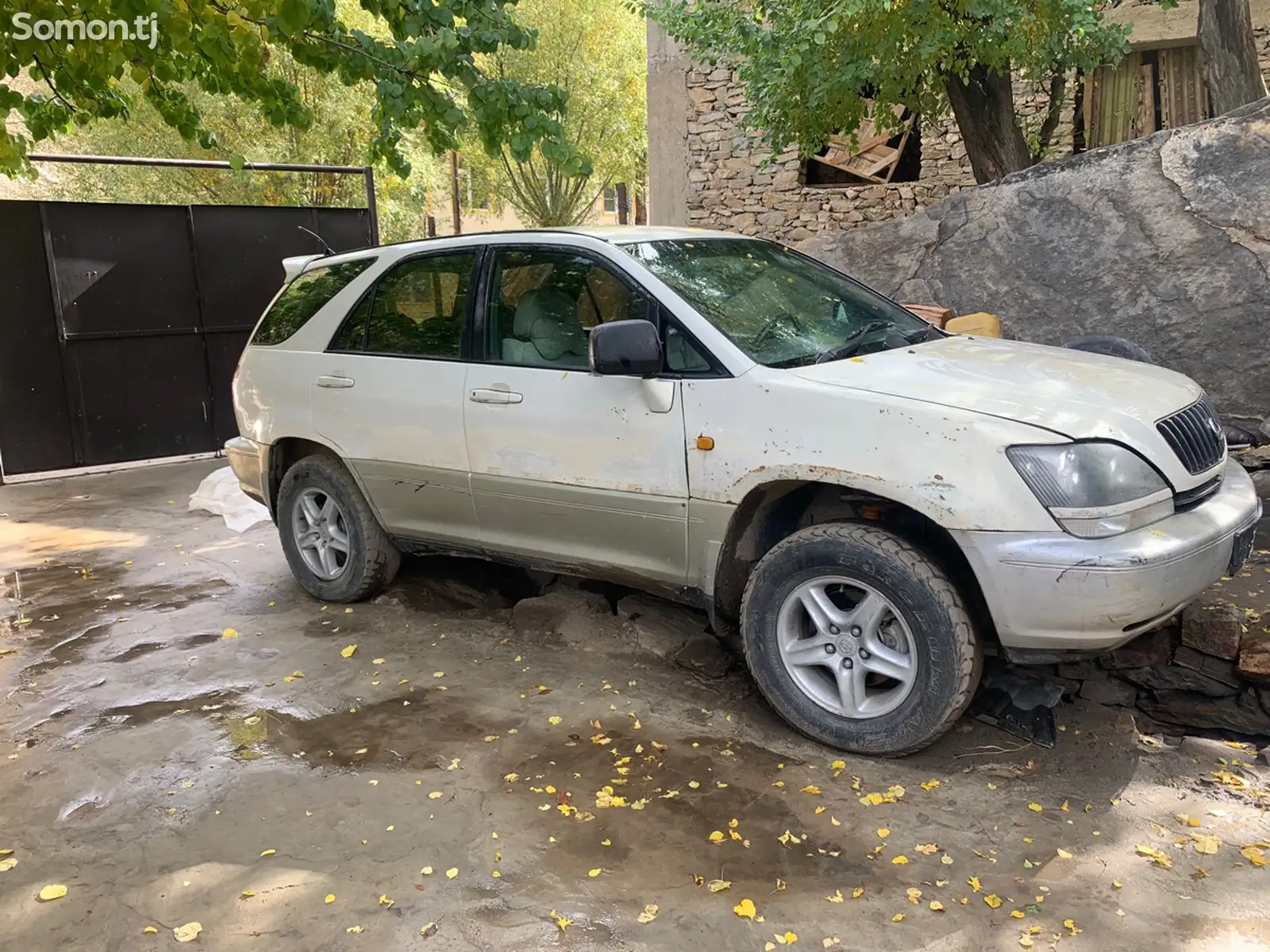 Toyota Harrier, 1998-1