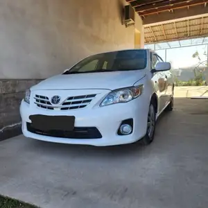 Toyota Corolla, 2013