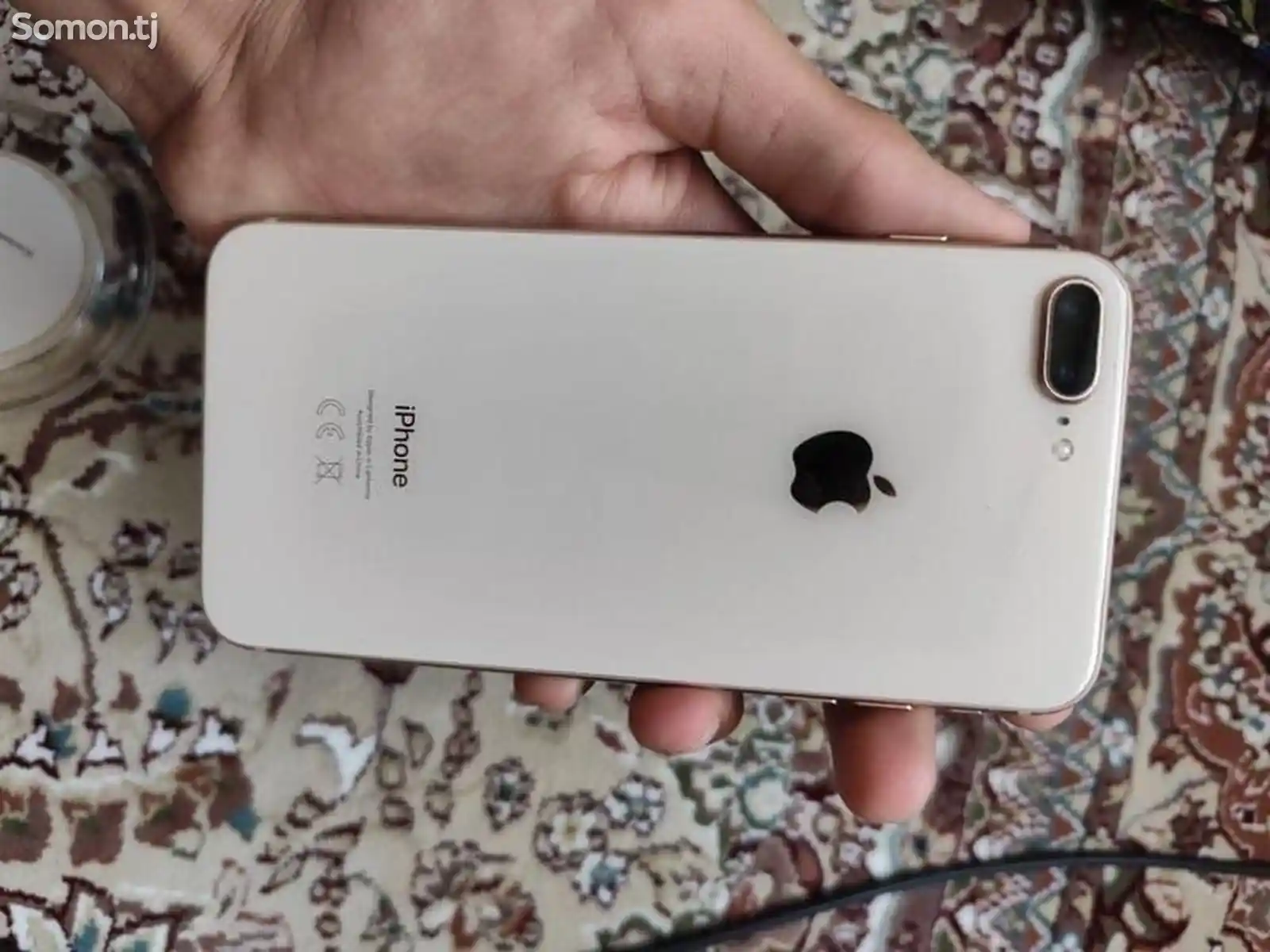 Apple iPhone 8 plus, 64 gb, Gold-1