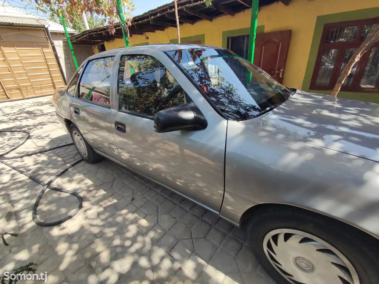 Opel Vectra A, 1991-2