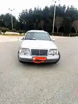 Mercedes-Benz W124, 1992-3