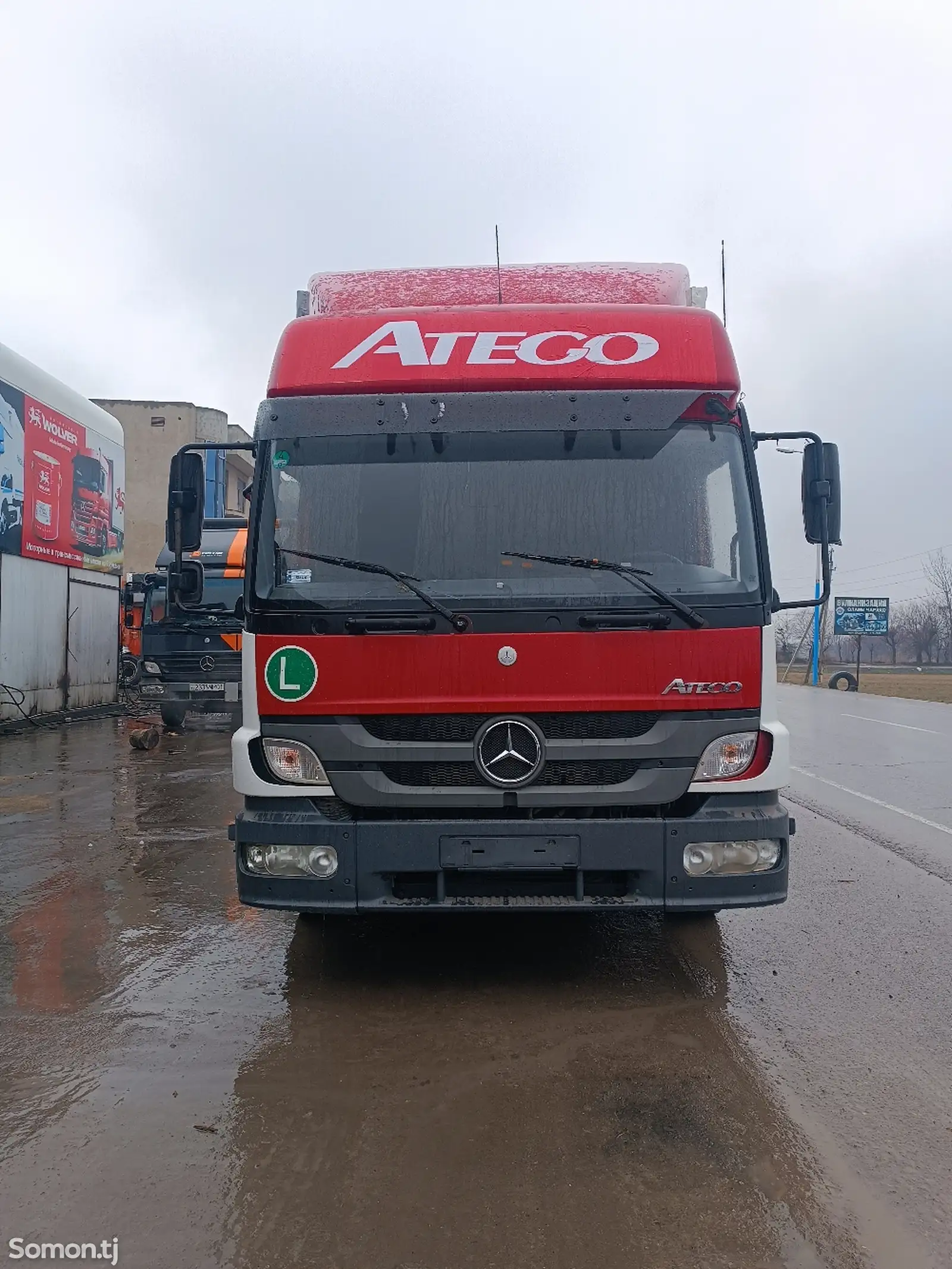 Бортовой грузовик Mercedes Benz Atego, 2007-1