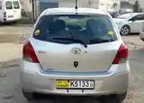 Toyota Vitz, 2010-7