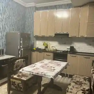 2-комн. квартира, 4 этаж, 60м², Аэропорт