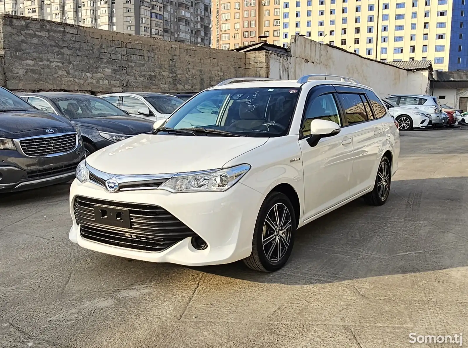 Toyota Fielder, 2015-1