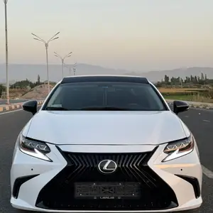 Lexus ES series, 2014