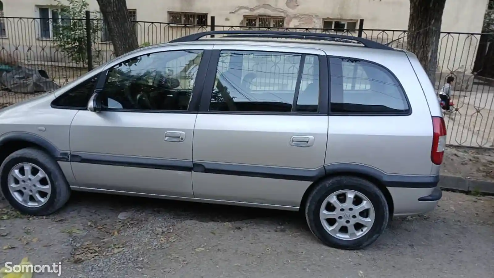 Opel Zafira, 2004-5