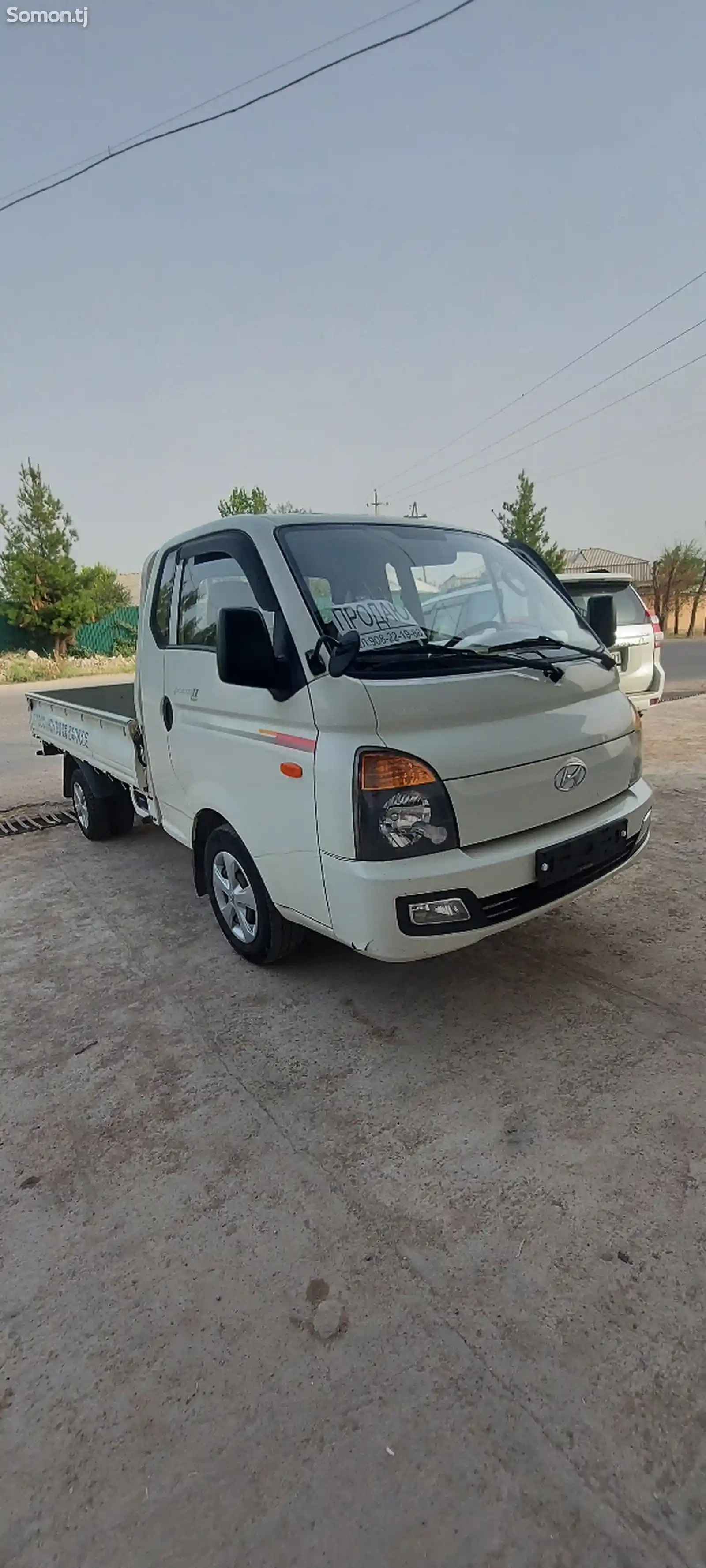 Бортовой автомобиль Hyundai Porter, 2015-1