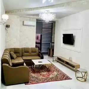 1-комн. квартира, 13 этаж, 48 м², Овир