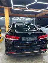 Kia Optima, 2018-8