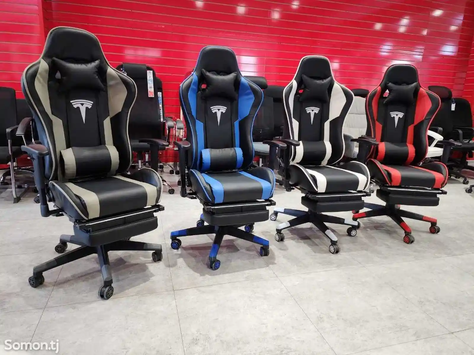 Игровое кресло Tesla с вибромассажем-1